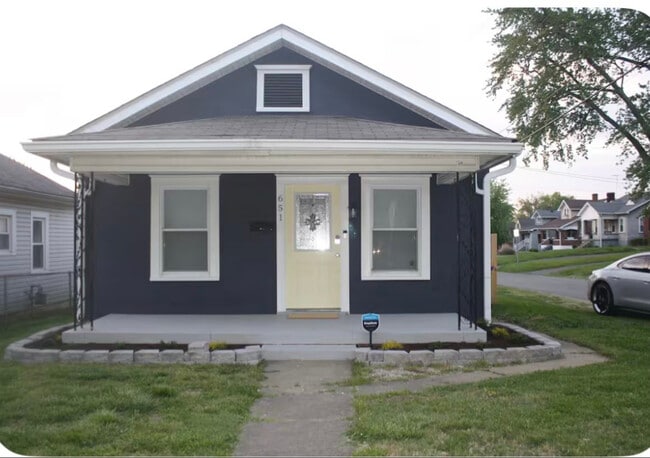 Photo - 651 Merwin Ave House