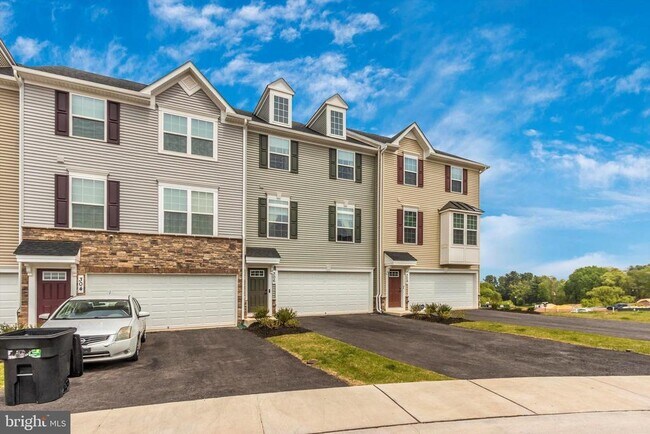 Building Photo - 306 Patterson Pk Rd