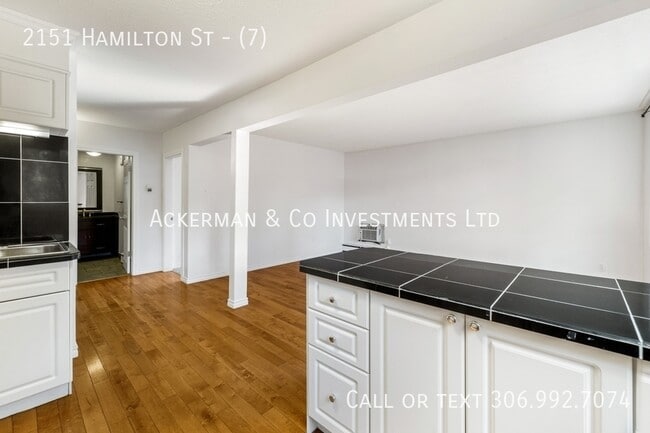 Photo du bâtiment - 2151 Hamilton St