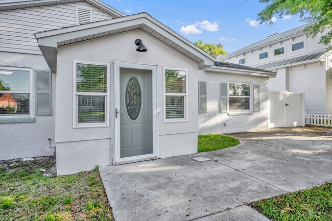 Building Photo - Bungalow in Winter Park