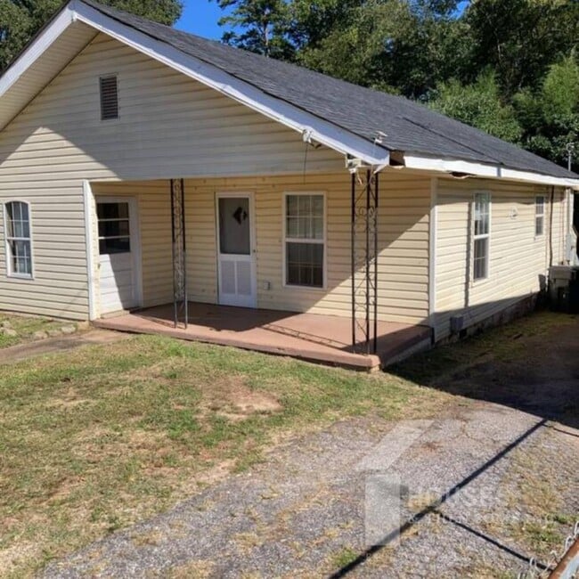 Photo - 108 Davis St House