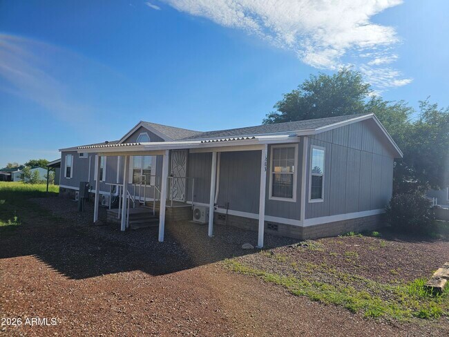 Foto del edificio - 5283 E Brickey Dr