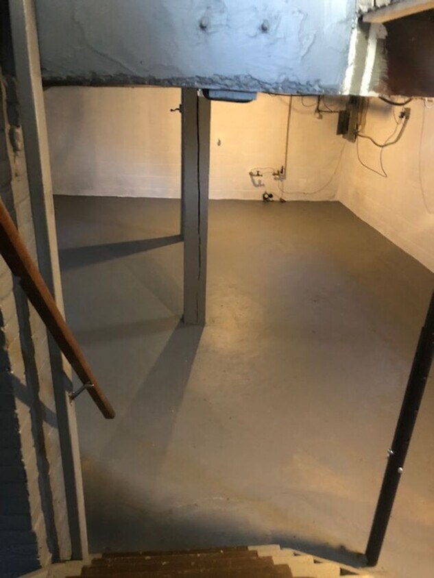 Primary Photo - 2 bed Home for Rent with bonus room ....drive by and take a look