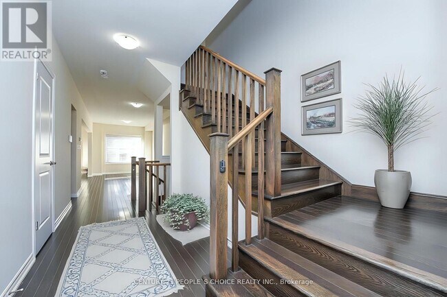 Building Photo - 18 Cohoe St