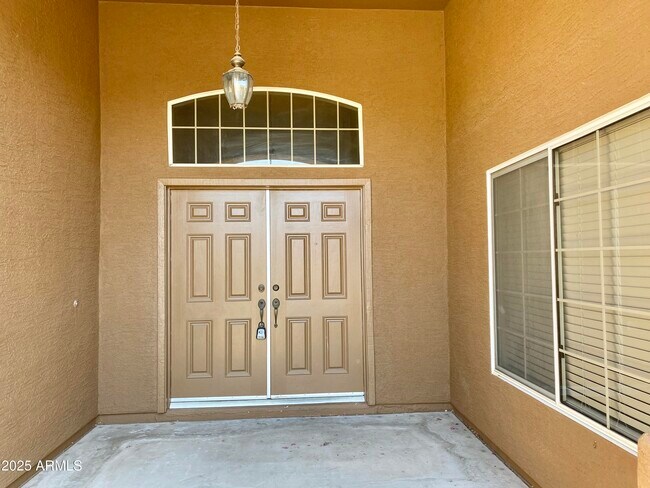 Building Photo - 3356 E Escuda Rd