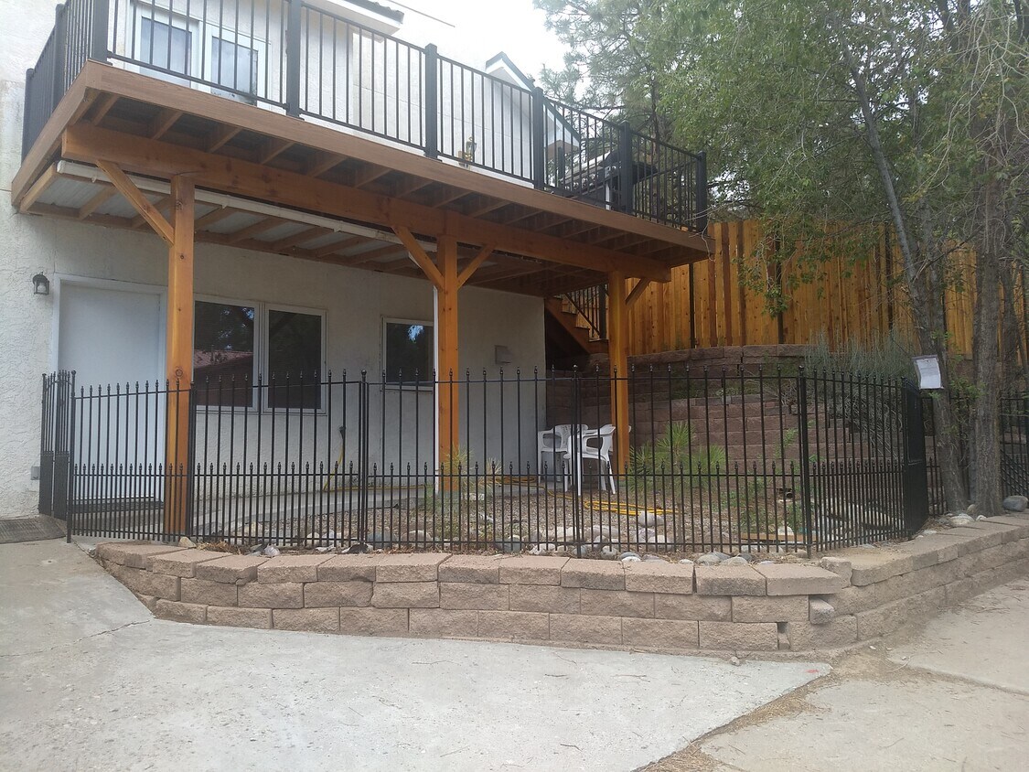 1041 Oro Ct Unit 1, Los Alamos, NM 87544 Apartments in Los Alamos, NM