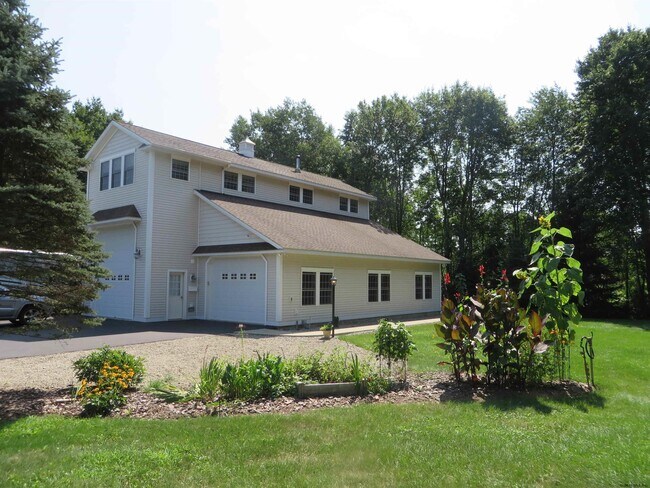 Foto del edificio - 5 Putnam Ln