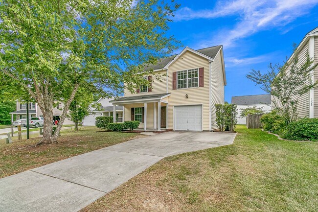 Foto del edificio - Super Cute 3 Bedroom 2.5 Home in Hunter's ...