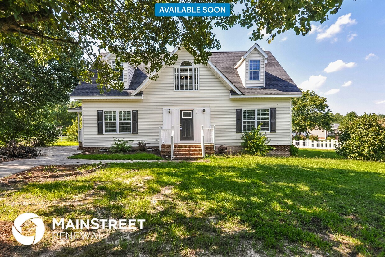 Primary Photo - 101 Clearwater Dr