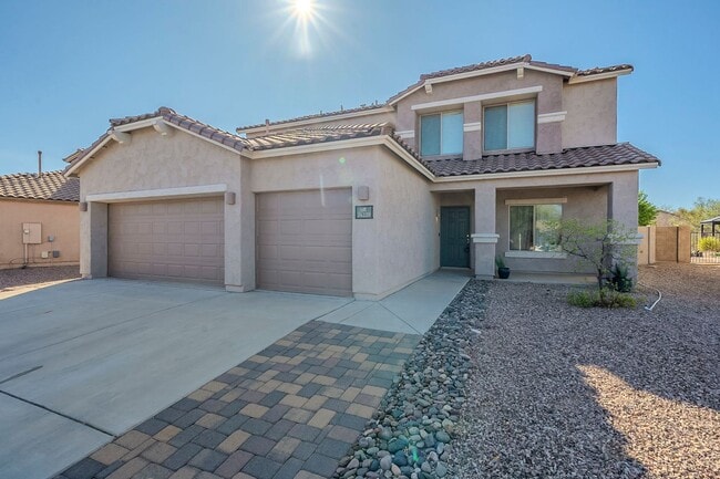 Building Photo - Pending/ Rented - Sahuarita Beauty!