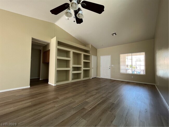 Foto del edificio - 4813 Sunbelt Ct
