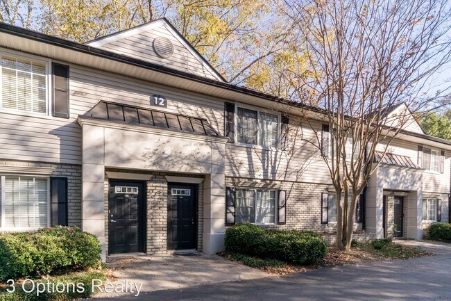 Building Photo - 2 br, 1.5 bath House - 6940 Roswell Rd, Un...
