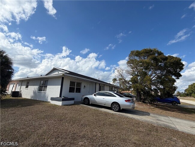 Foto del edificio - 1212 SE 2nd Pl