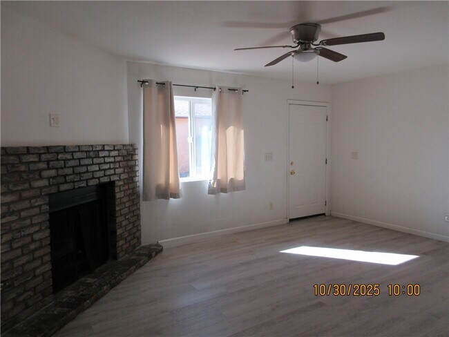 Foto del edificio - 3546 N Verdugo Rd