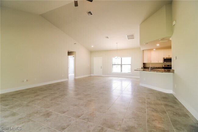 Building Photo - 1004 Anson Ave