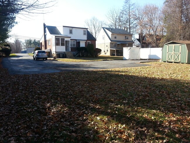 Foto del edificio - 9122 Liberty Rd