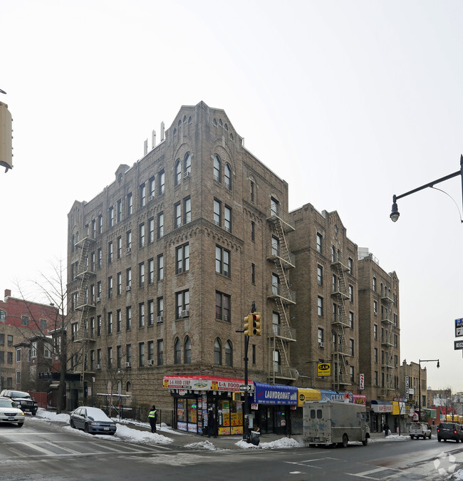 Foto del edificio - 891-901 Nostrand Ave