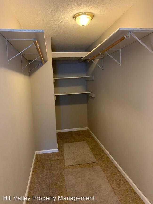 Foto del edificio - 4 br, 3 bath House - 5515 Haythorne Ave