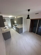 Building Photo - 1445 Grant St