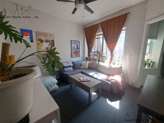 Foto del edificio - 75 N Margin St