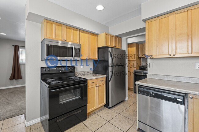 Foto del edificio - 1808 W Homestead Farms Ln