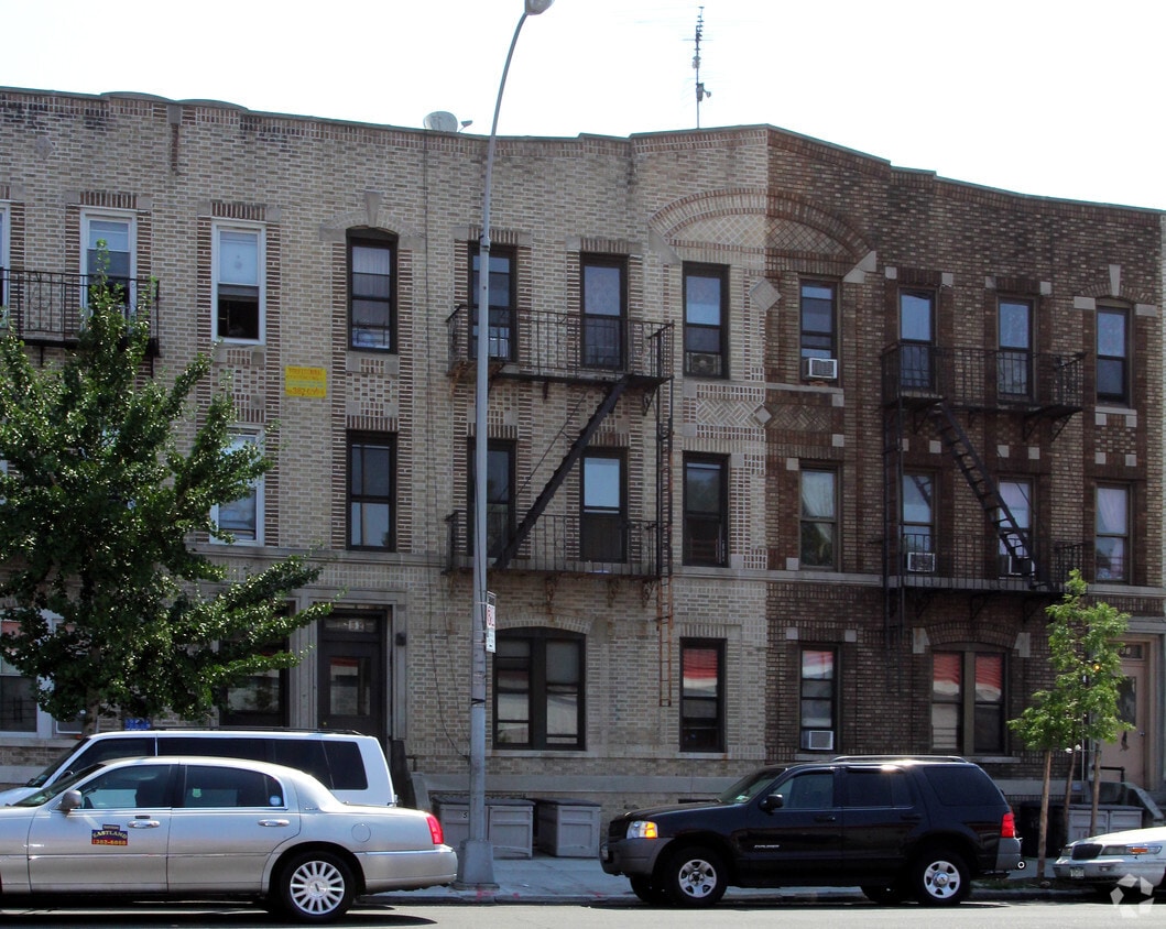 Primary Photo - 1857 Coney Island Ave