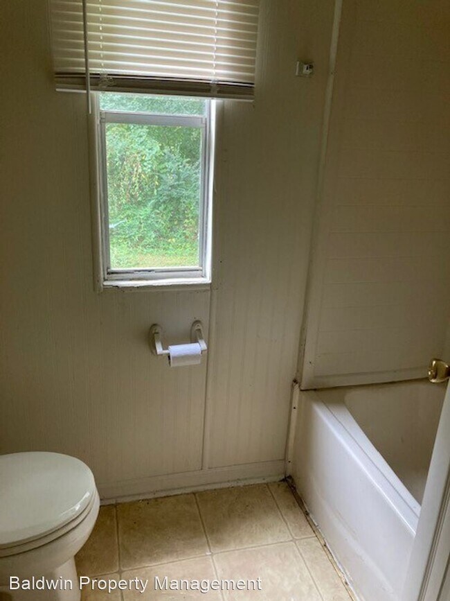 Building Photo - 2 br, 2 bath House - 571 BETHANIA RURAL HALL