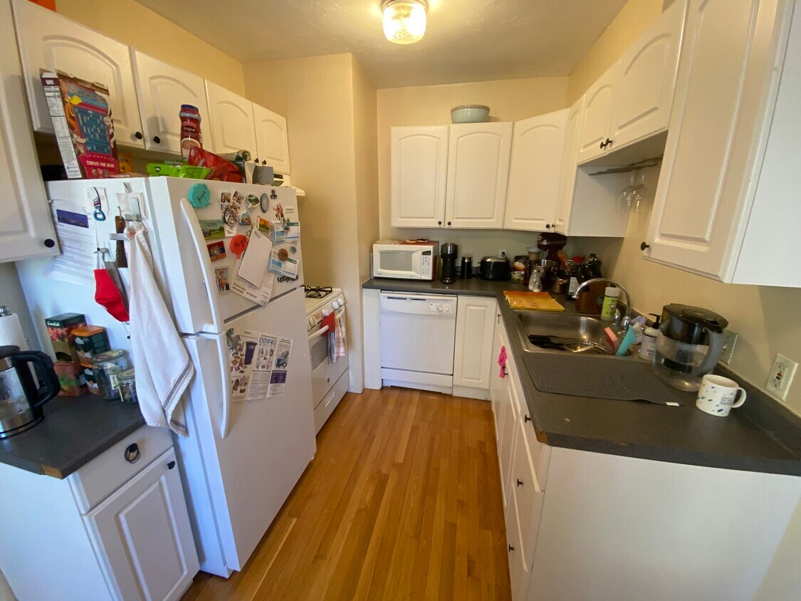Primary Photo - 260 Beacon St