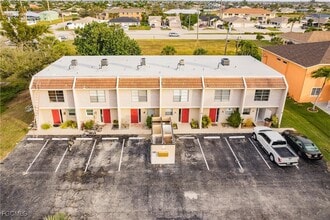 Building Photo - 1123 SW 48th Terrace