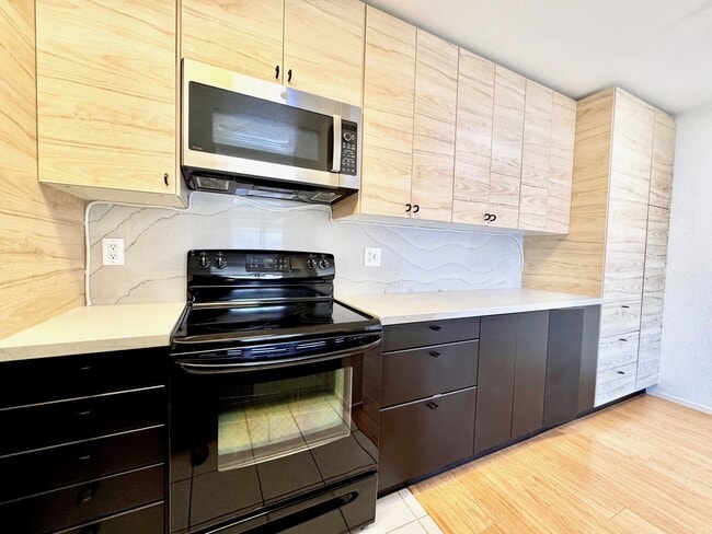 Photo - 1400 Carpentier St Townhome