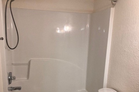 Main Bathroom - 3712 W Wisconsin Ave