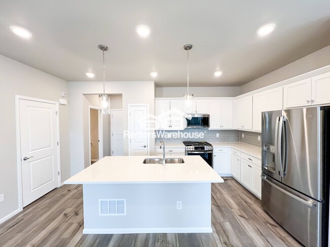 Building Photo - 8826 Yellowcress St