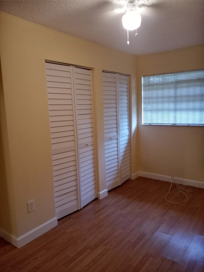 Foto del edificio - 6027 SW 38th St