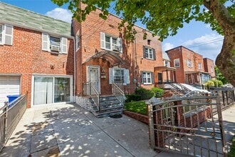 Building Photo - 165-35 144th Terrace