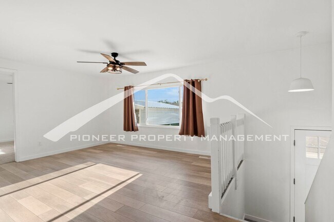 Building Photo - 4-Bed/ 2 bath Home with Large Carport, 1 C...