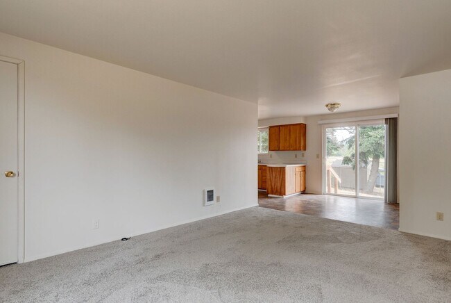 Foto del edificio - 830 SW 6th Ave