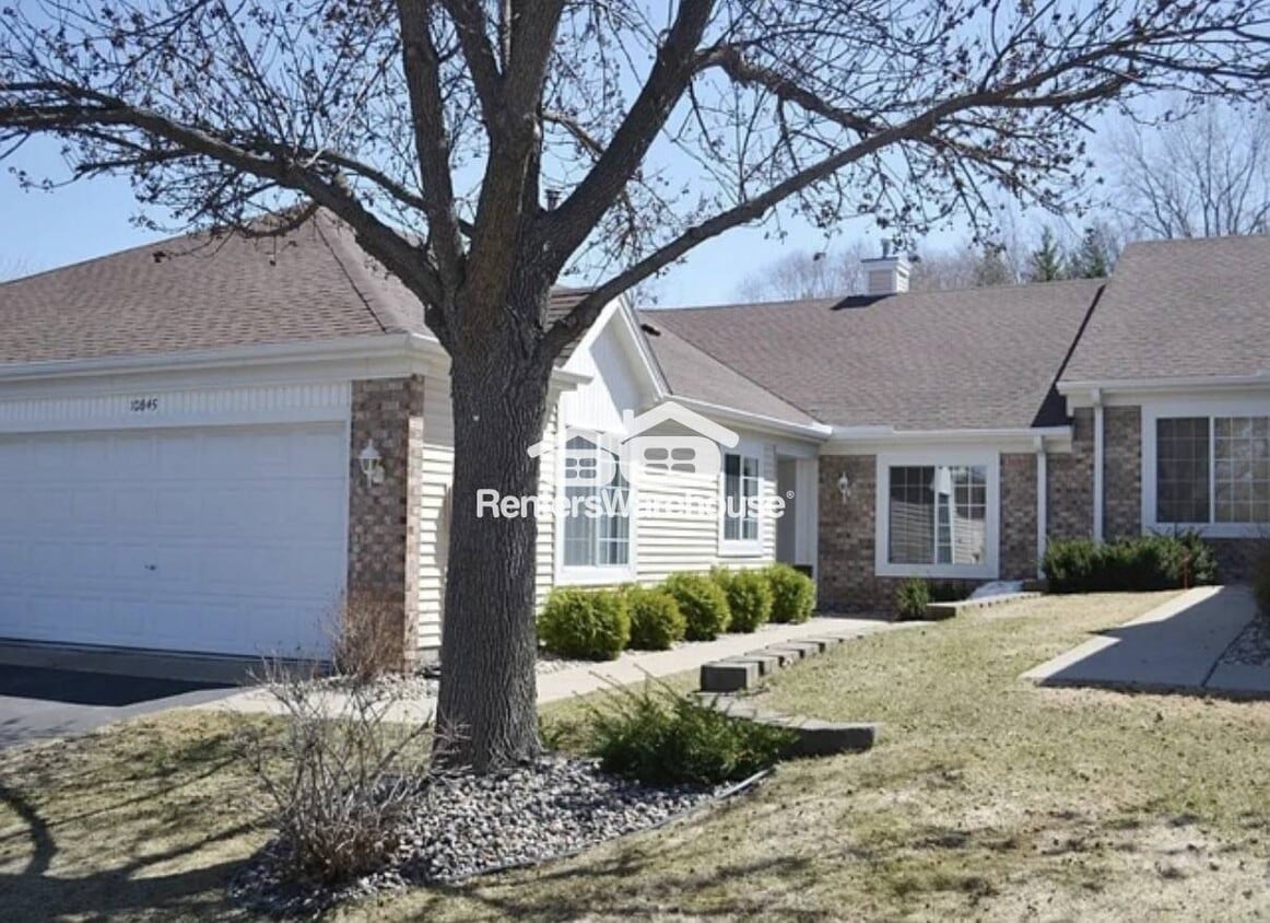 Primary Photo - 10845 Lexington Dr