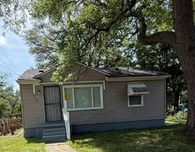 Building Photo - 19307 Lindsay St