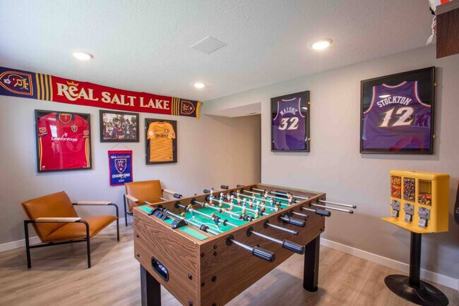 Foto del edificio - 1020 E Diamond Way