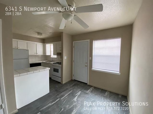 Foto del edificio - 6341 S Newport Ave