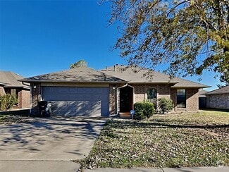 Building Photo - 3608 Teresa Dr