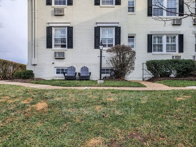 Building Photo - 410 Bashford Ln