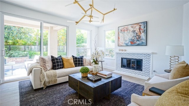 Foto del edificio - 15 Bay Cove Ln