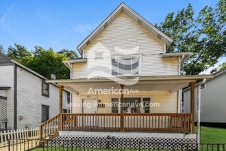Building Photo - 451 Highland Ave