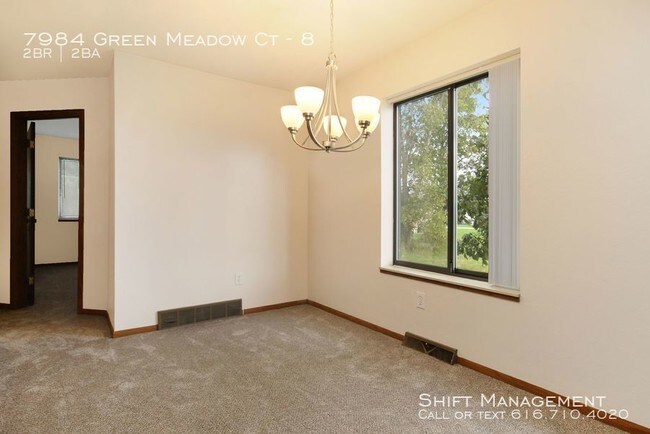Building Photo - 7984 Greenmeadow # 8 Beautiful updated Unit