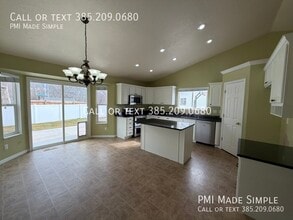 Building Photo - 154 N 2560 W