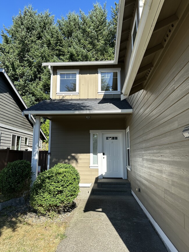 Building Photo - 5126 Slate Ct SE