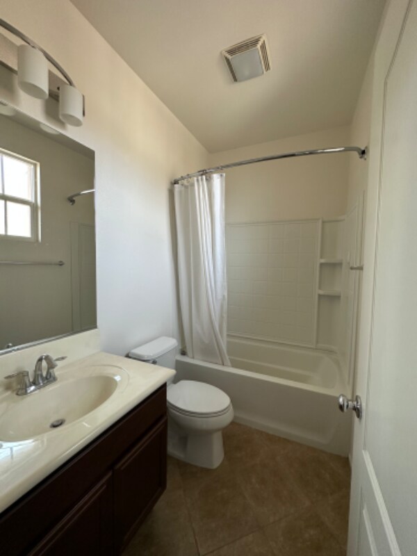 10106 Little Leaf Ln, Santee, CA 92071 House for Rent in Santee, CA