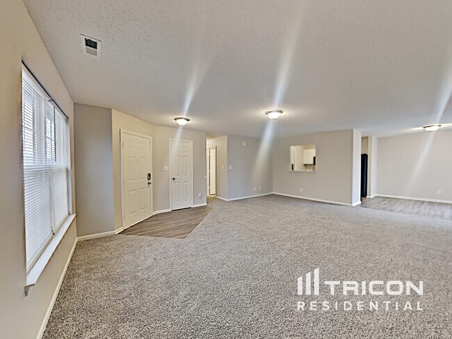 Building Photo - 5034 Rocky Forge Drive Indianapolis IN
