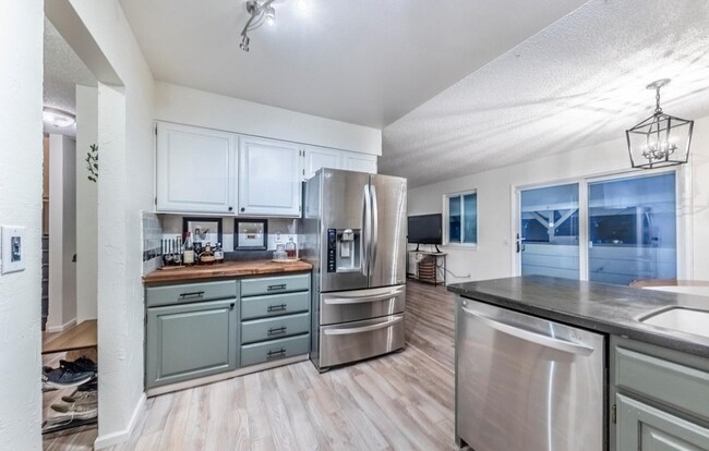 Foto del edificio - Charming Littleton Home with Mountain View...